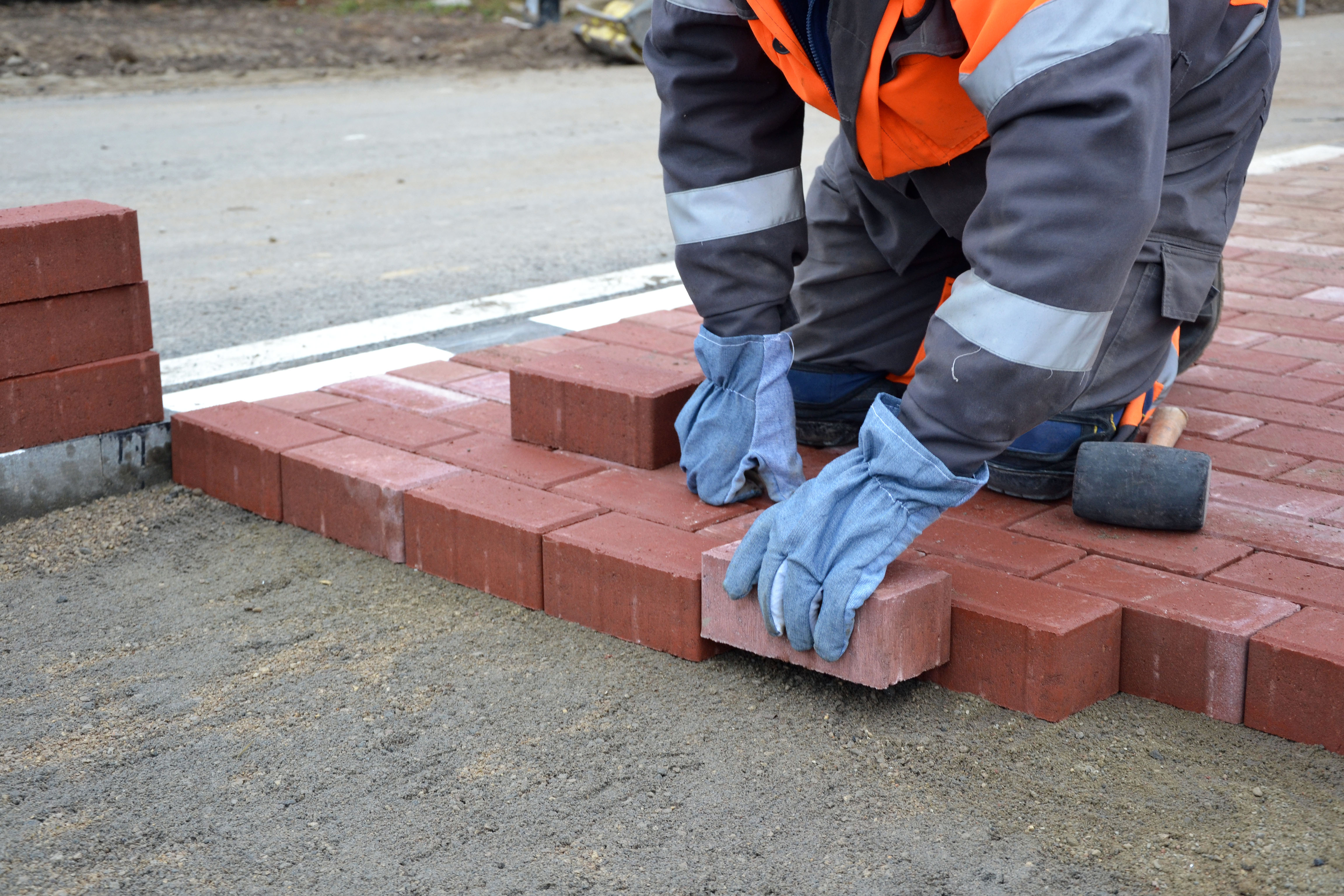 stockvault-pavement-bricks148508